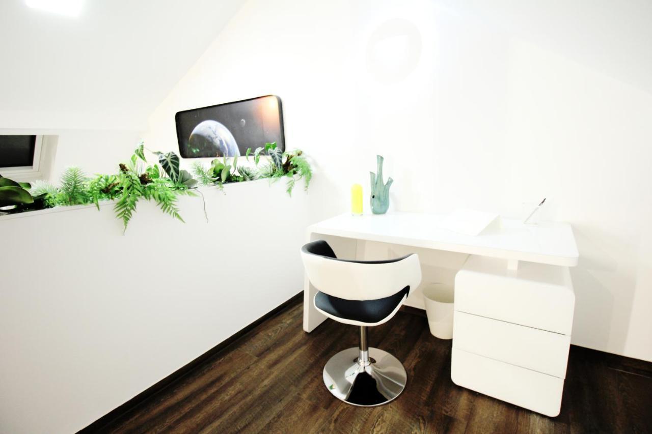 Secret Hideaways Space Loft Wohndesign Auf 2 Etagen L 450M Bis Uni Duisburg Exteriör bild