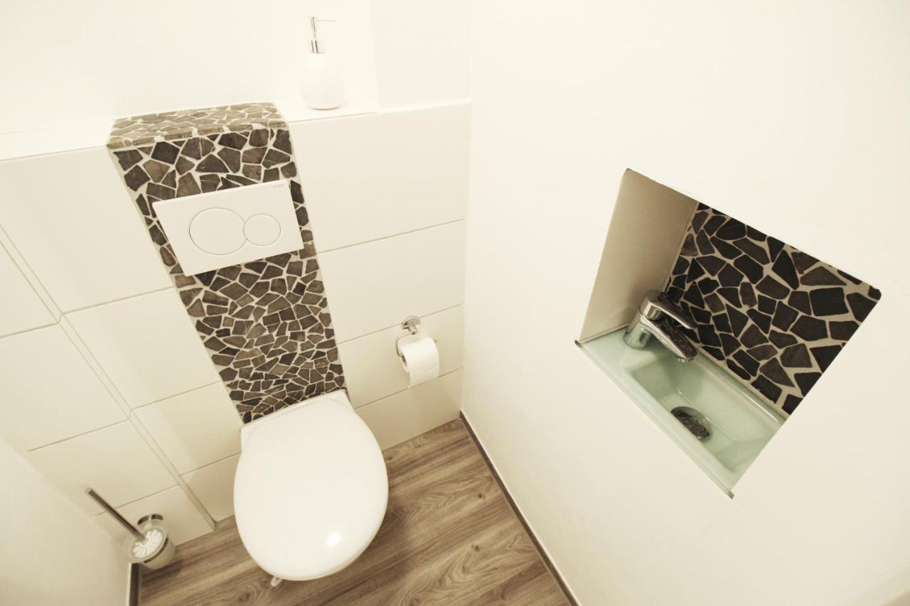 Secret Hideaways Space Loft Wohndesign Auf 2 Etagen L 450M Bis Uni Duisburg Exteriör bild